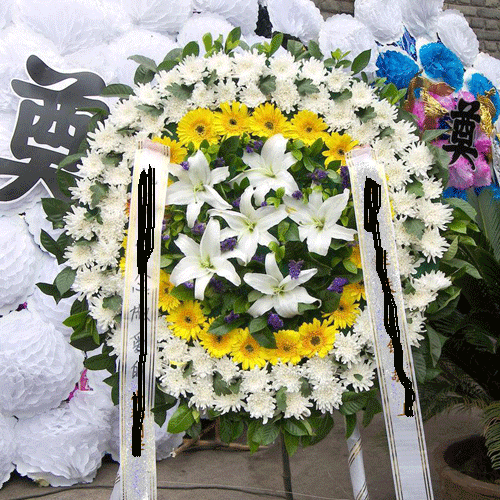 长沙殡葬花圈定做(图1)